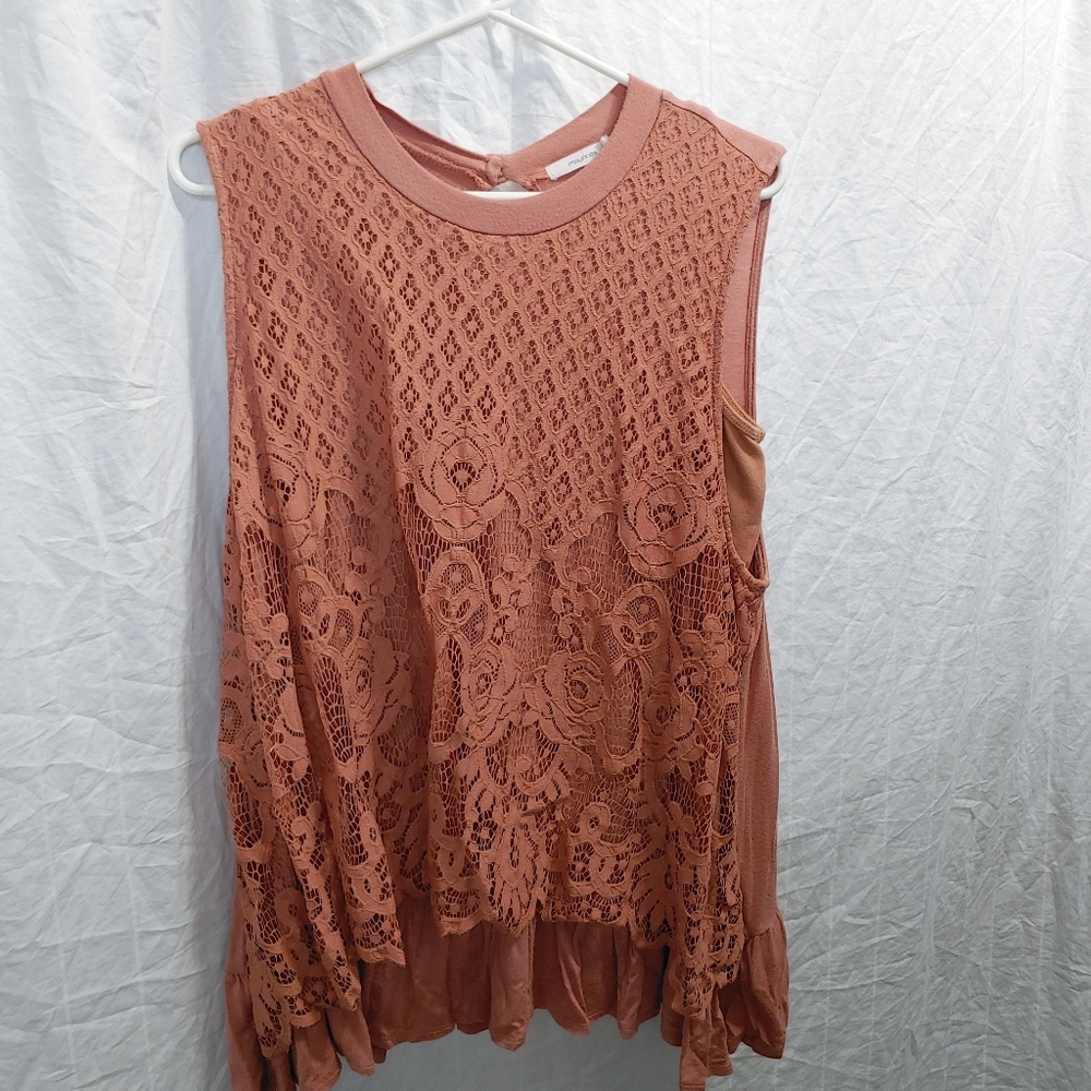 Any Item $10- Send an Offer (Purses Excluded)- Lace front tank